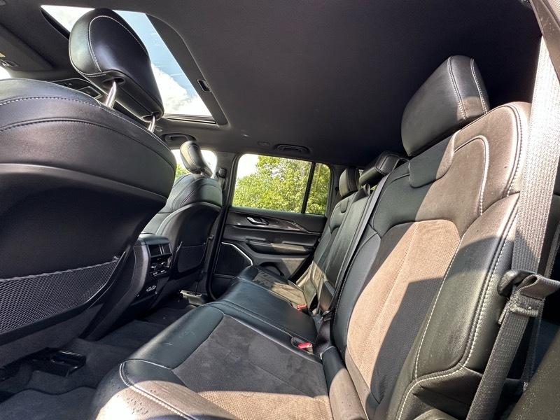 Jeep Grand Cherokee Altitude 4x4 2022