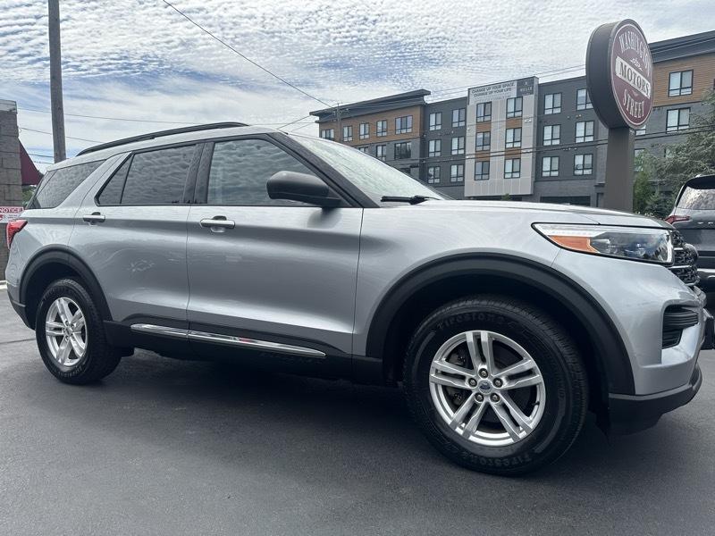 Ford Explorer XLT AWD 2020