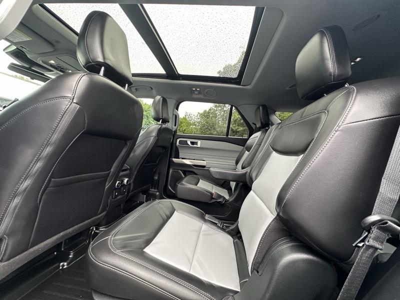 Ford Explorer XLT AWD 2023