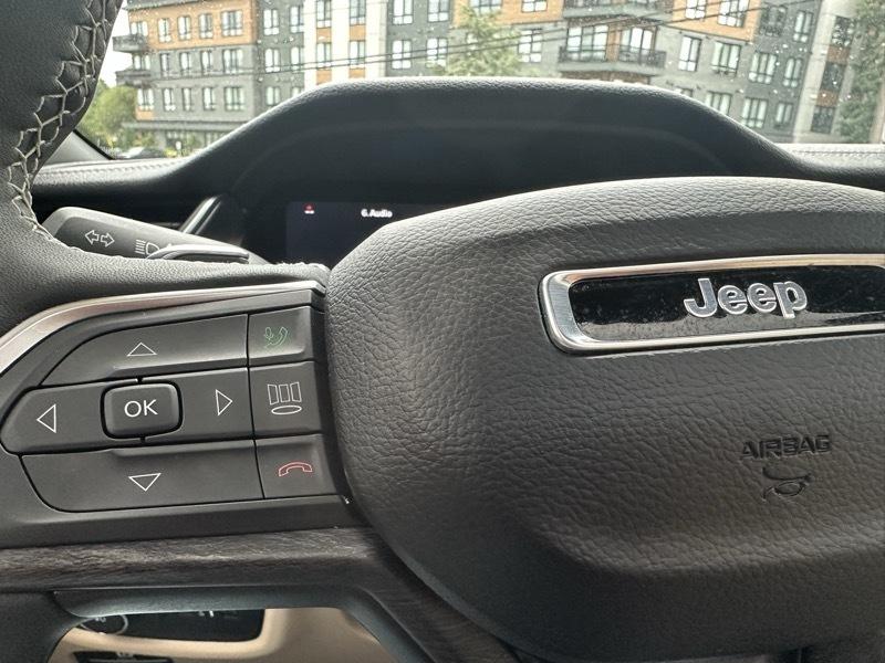 Jeep Grand Cherokee Limited 4WD 2025