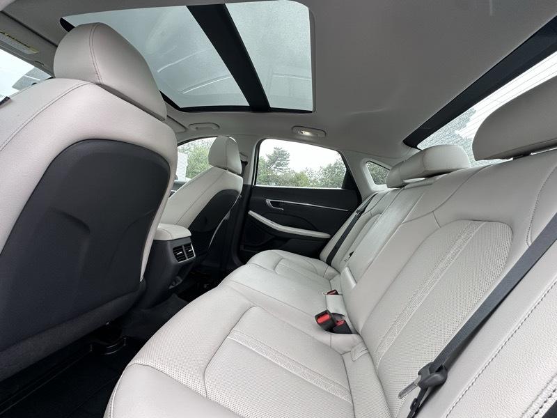 Hyundai Sonata Limited 2023