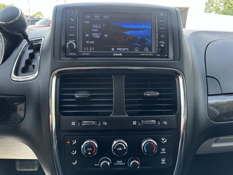 Dodge Grand Caravan SE 2019