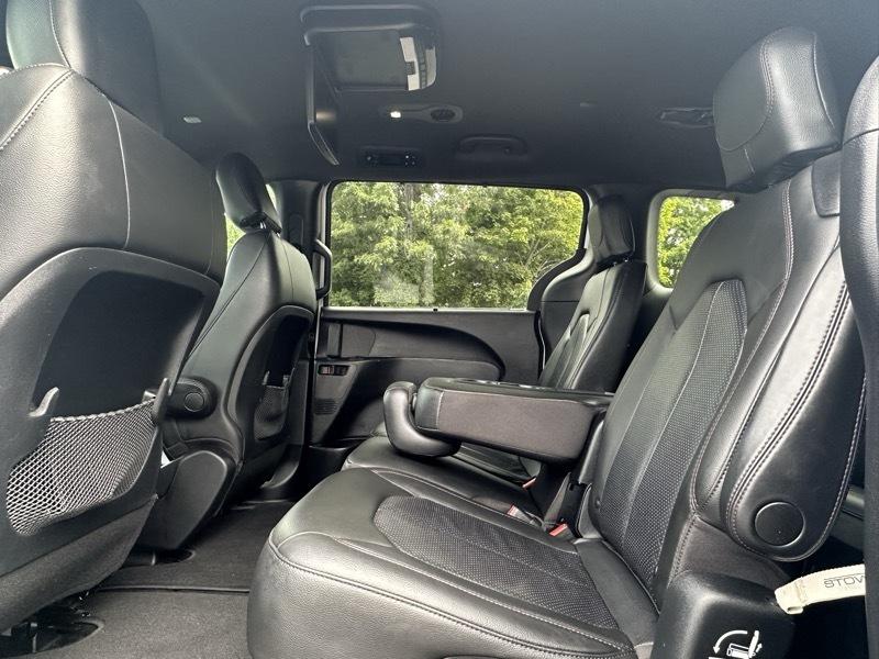 Chrysler Pacifica Touring-L 2020