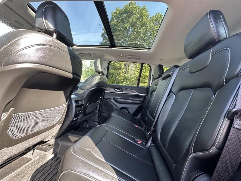 Jeep Grand Cherokee Limited 4WD 2023