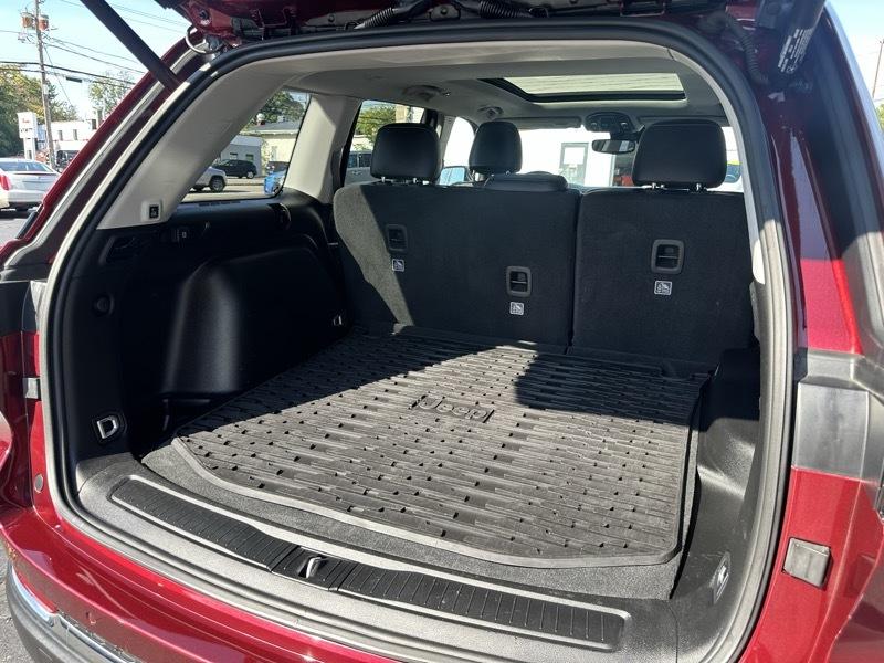 Jeep Grand Cherokee Limited 4WD 2023