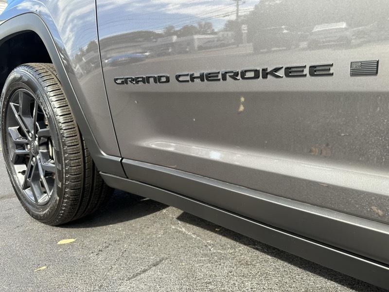 Jeep Grand Cherokee Limited 4WD 2025