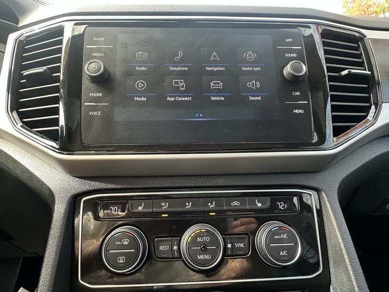 Volkswagen Atlas SE w/Technology 4MOTION 2022