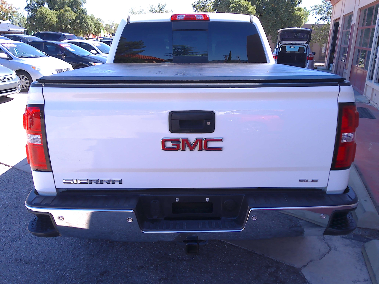 GMC Sierra 1500 SLE Crew Cab Long Box 2WD 2017 GMC Sierra 1500 SLE Crew Cab Long Box 2WD 2017