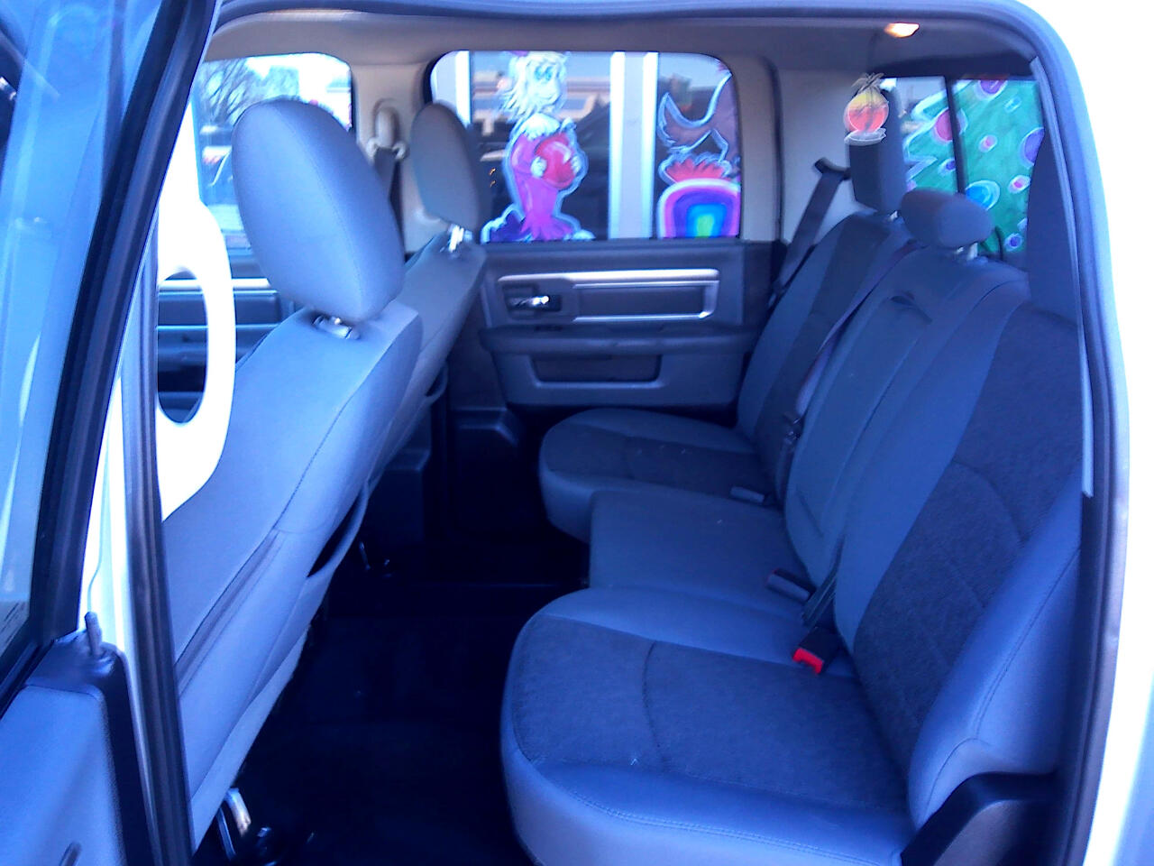 RAM 1500 SLT Crew Cab SWB 2WD 2016