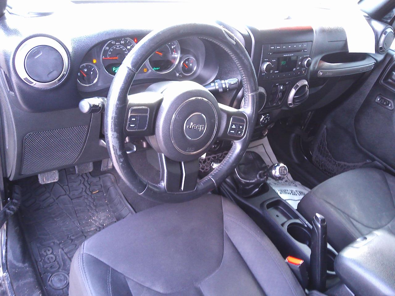 Jeep Wrangler Unlimited Sport 4WD 2015