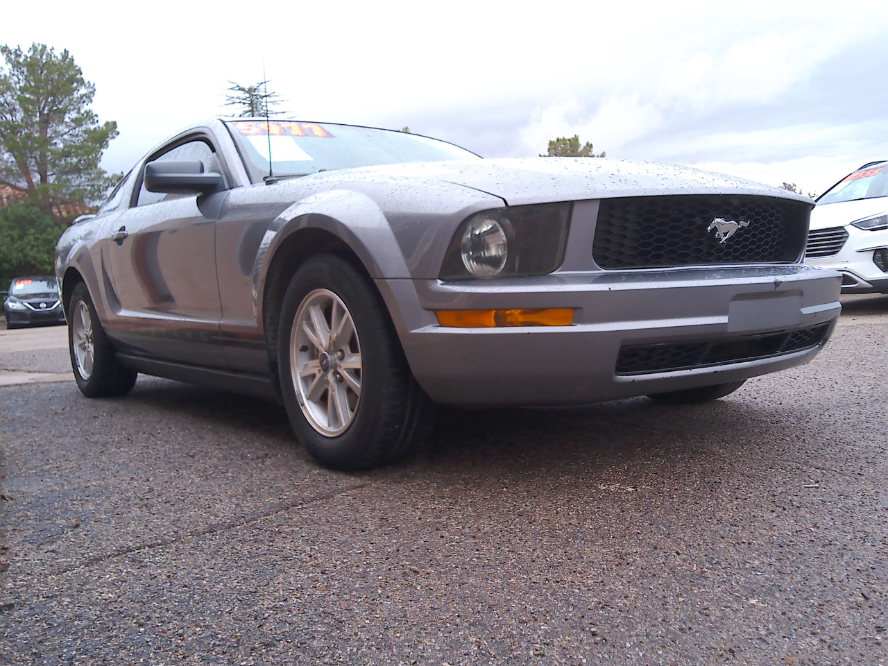 Ford Mustang V6 Deluxe Coupe 2006