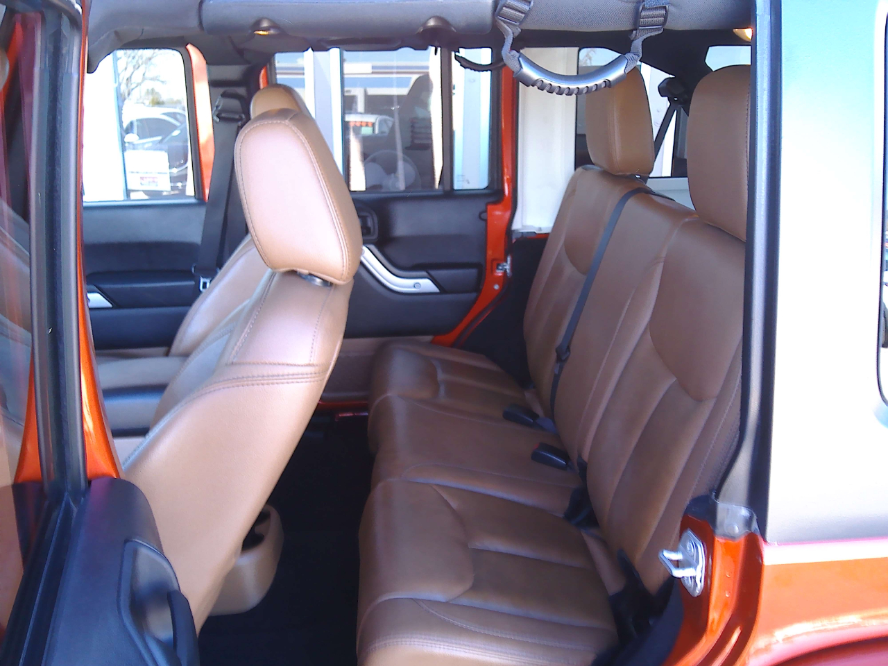 Jeep Wrangler Unlimited Sahara 4WD 2014