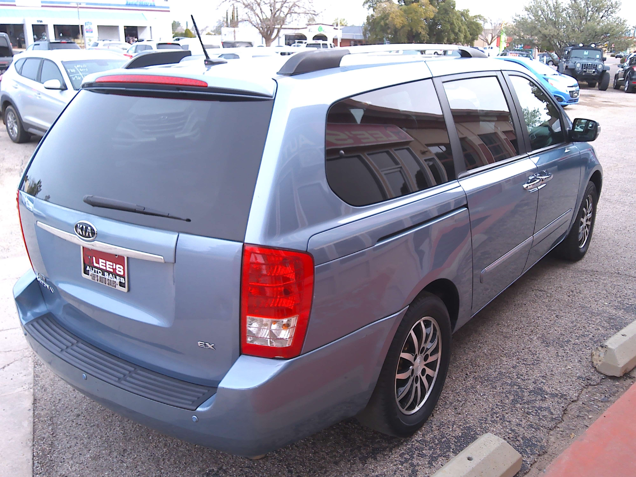 Kia Sedona EX LWB 2012