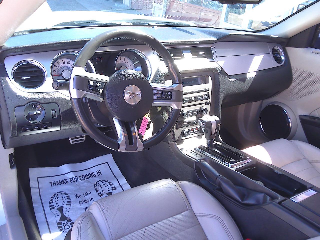 Ford Mustang GT Coupe 2011