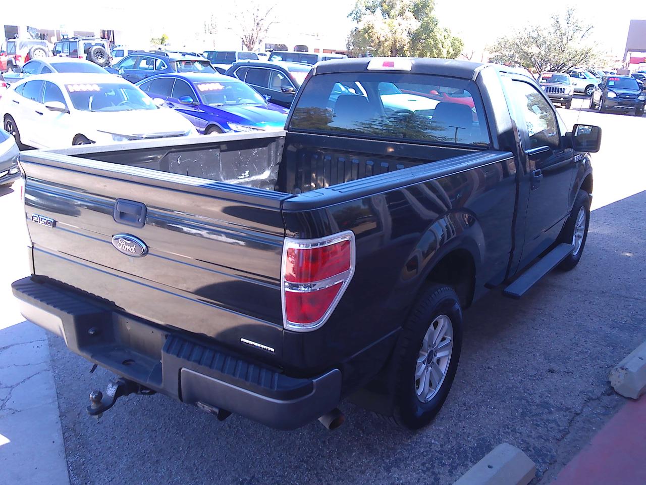 Ford F-150 XL 8-ft. Bed 2WD 2013