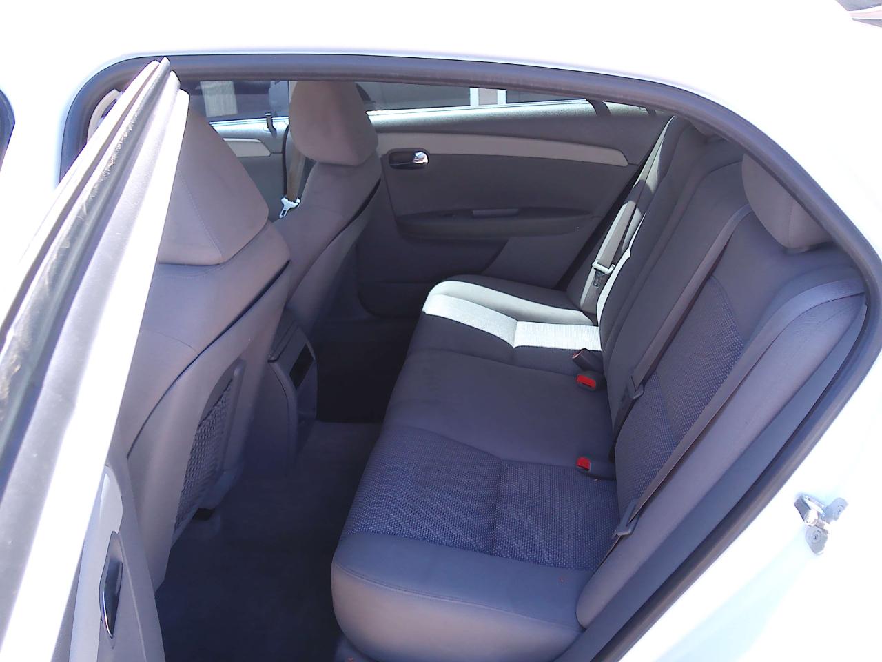 Chevrolet Malibu LS 2010