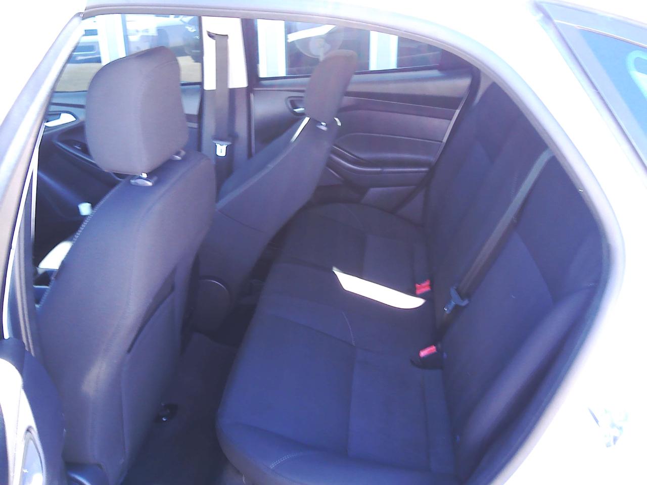 Ford Focus SE Sedan 2015