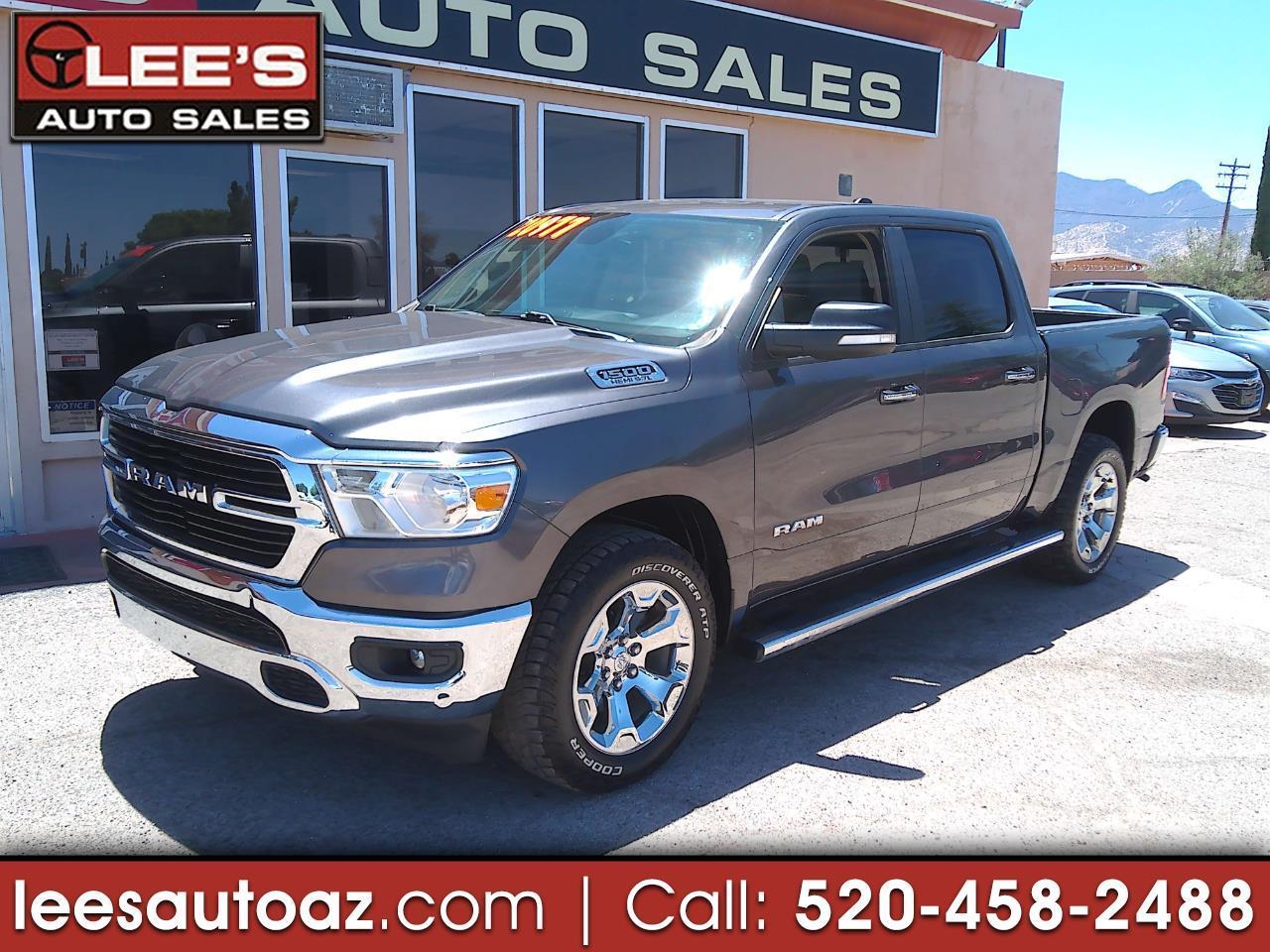2020 RAM 1500 Big Horn/Lone Star 4x4 Crew Cab 5'7's photo