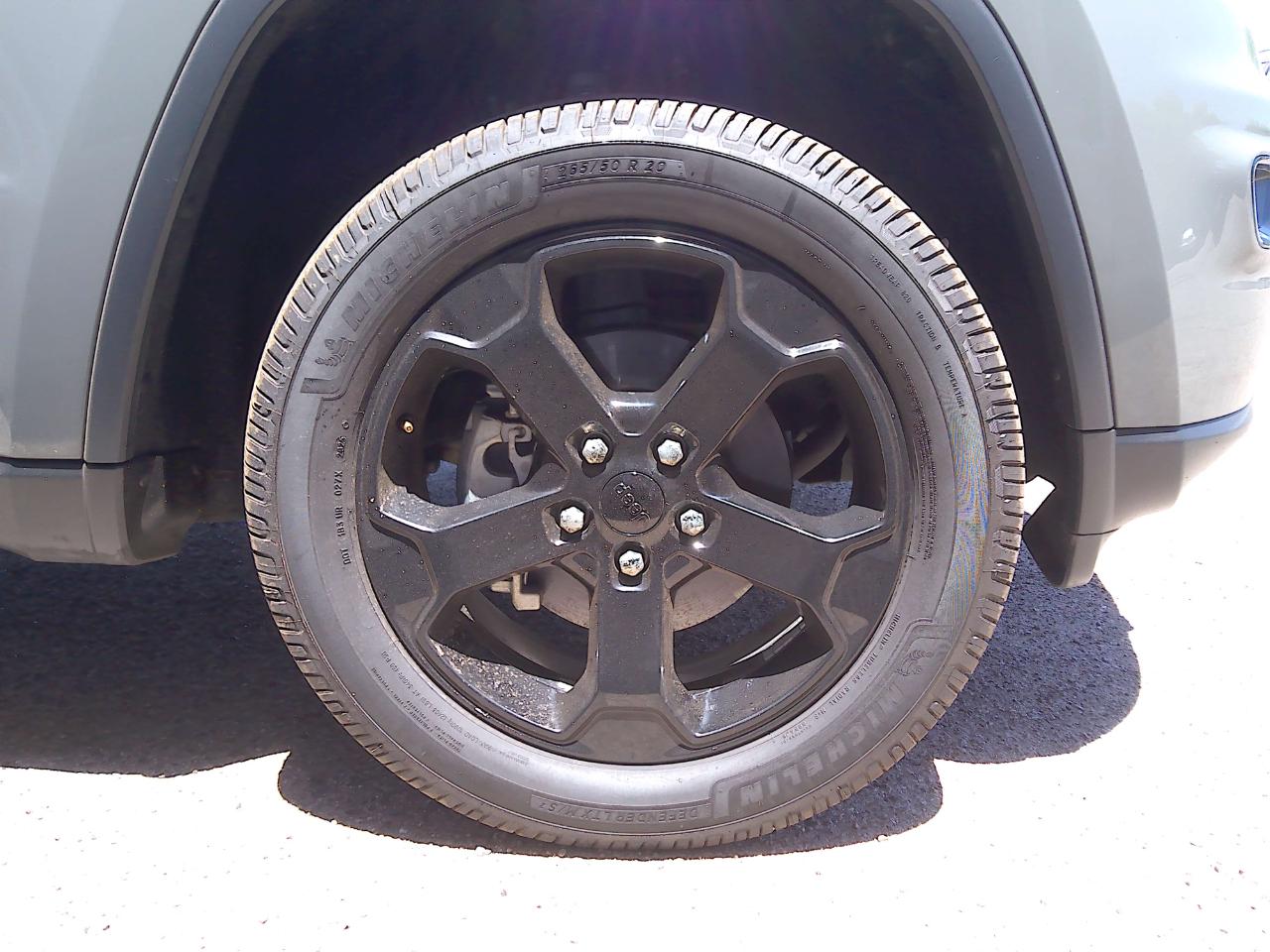 Jeep Grand Cherokee Laredo 2WD 2019