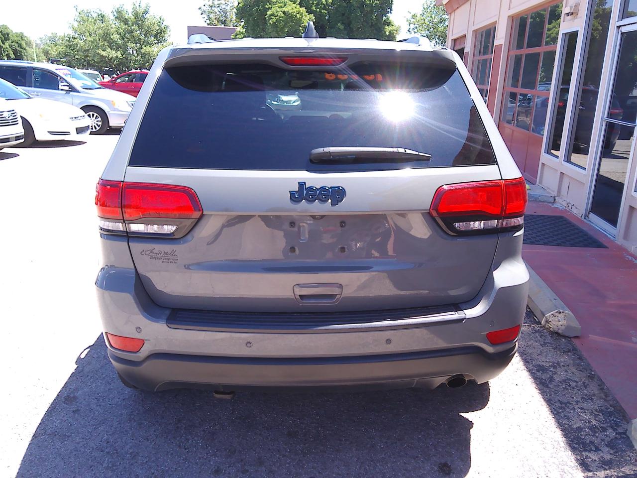 Jeep Grand Cherokee Laredo 2WD 2019