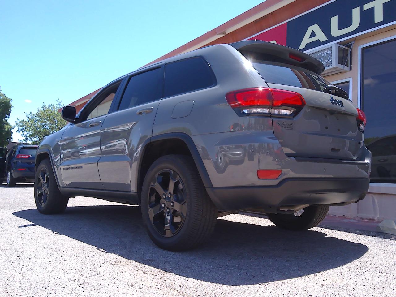 Jeep Grand Cherokee Laredo 2WD 2019