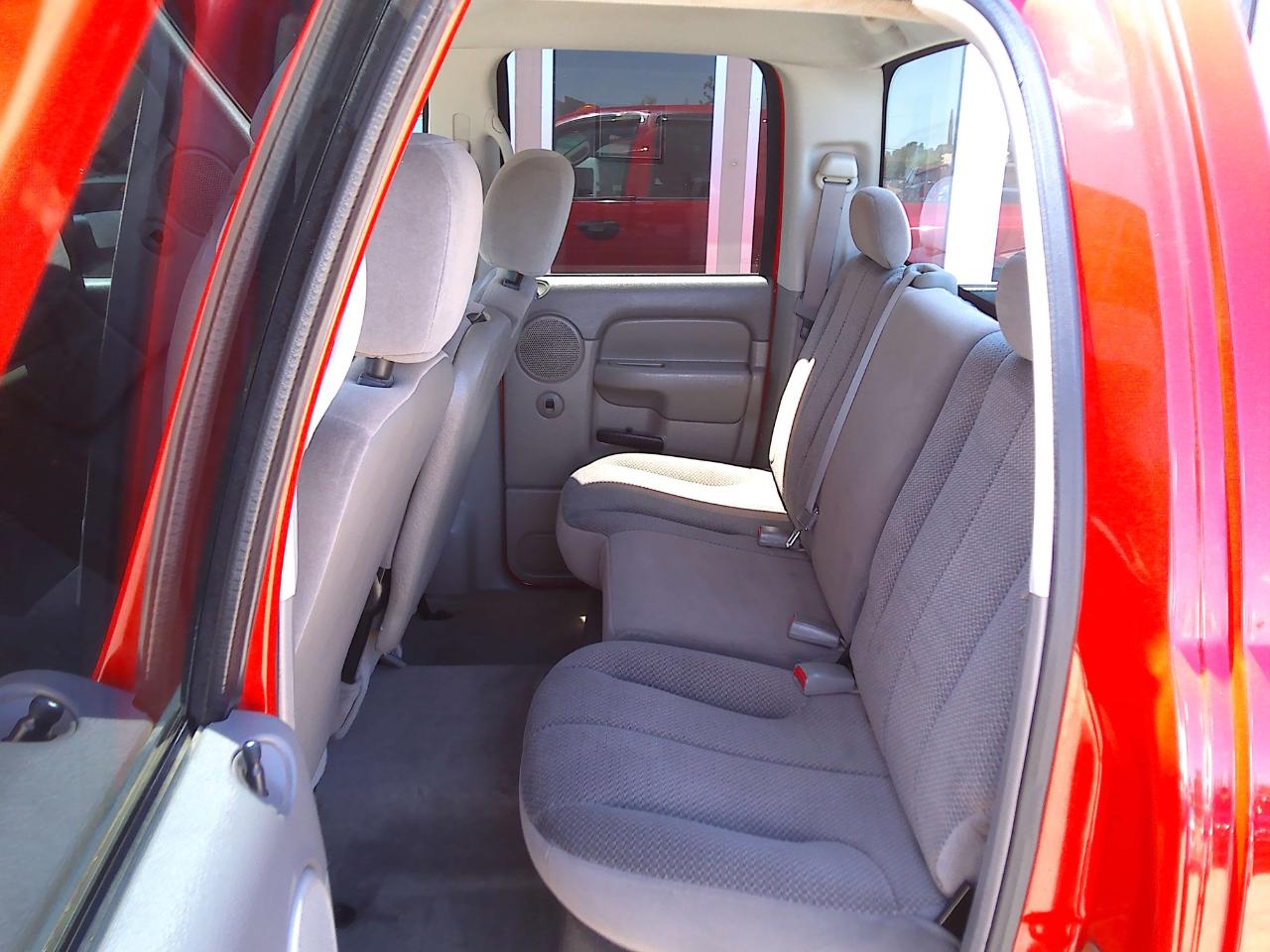 Dodge Ram 3500 SLT Quad Cab Long Bed 4WD DRW 2005