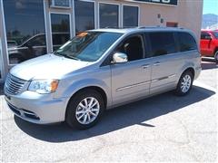 2015 Chrysler Town & Country 