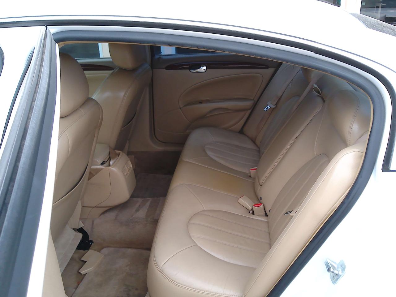 Buick Lucerne CXL V6 2006