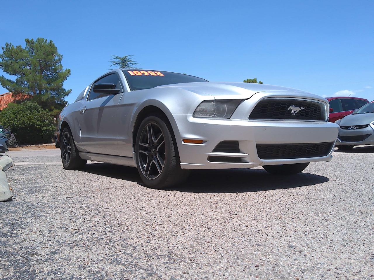 Ford Mustang V6 Coupe 2014