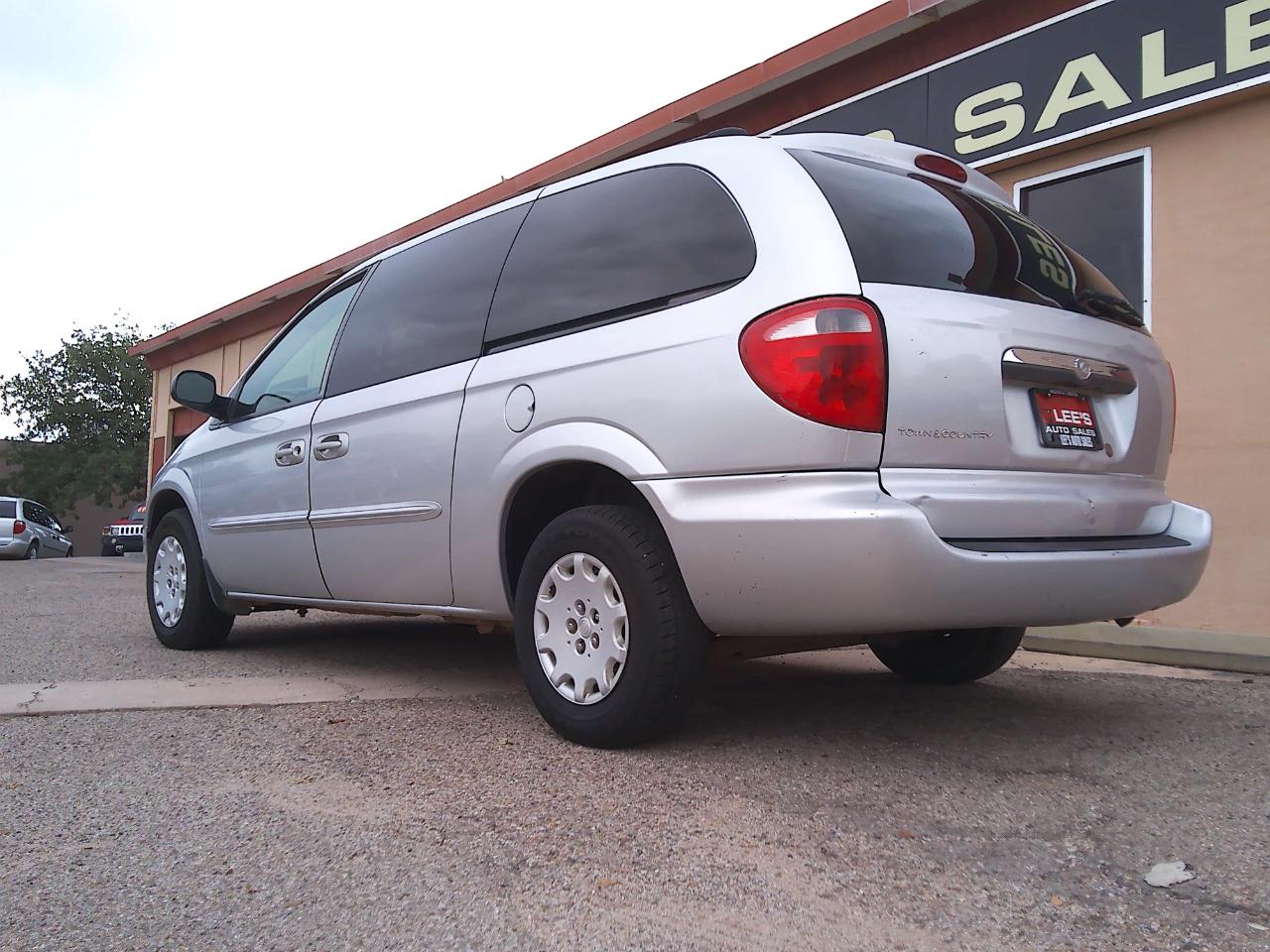 Chrysler Town & Country Base 2003
