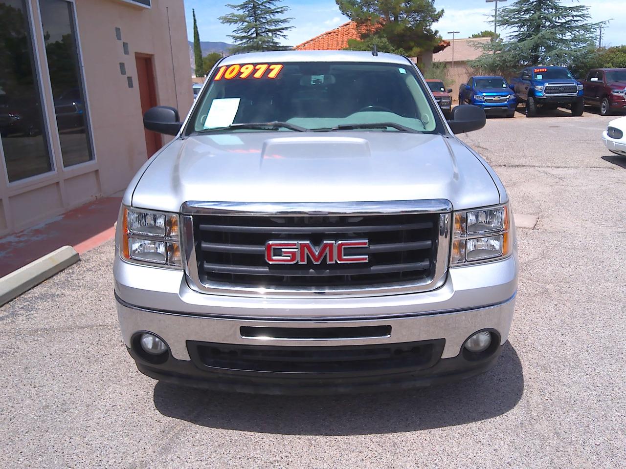 GMC Sierra 1500 SLE Ext. Cab 2WD 2011