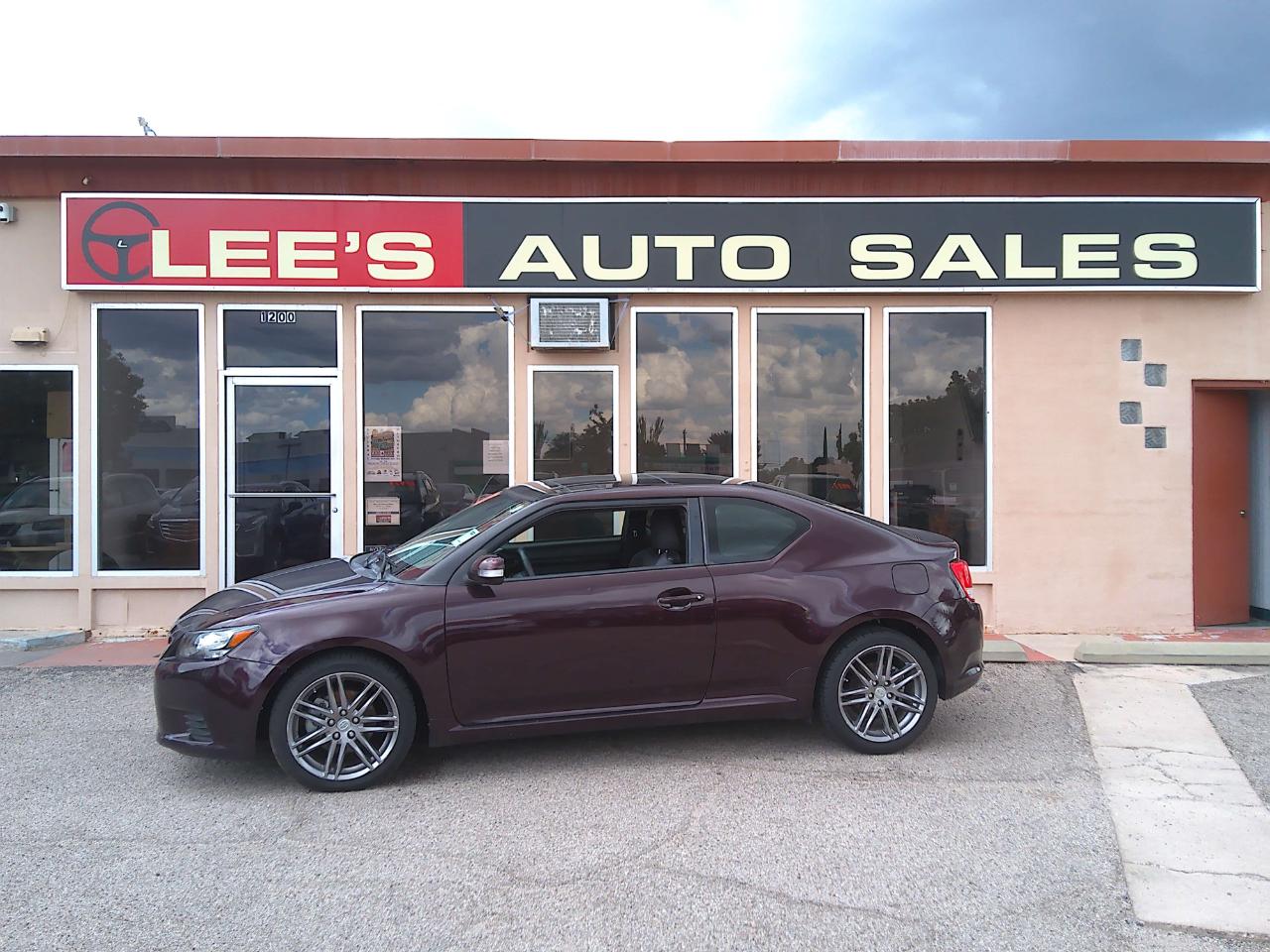 Scion tC Sports Coupe 6-Spd AT 2012