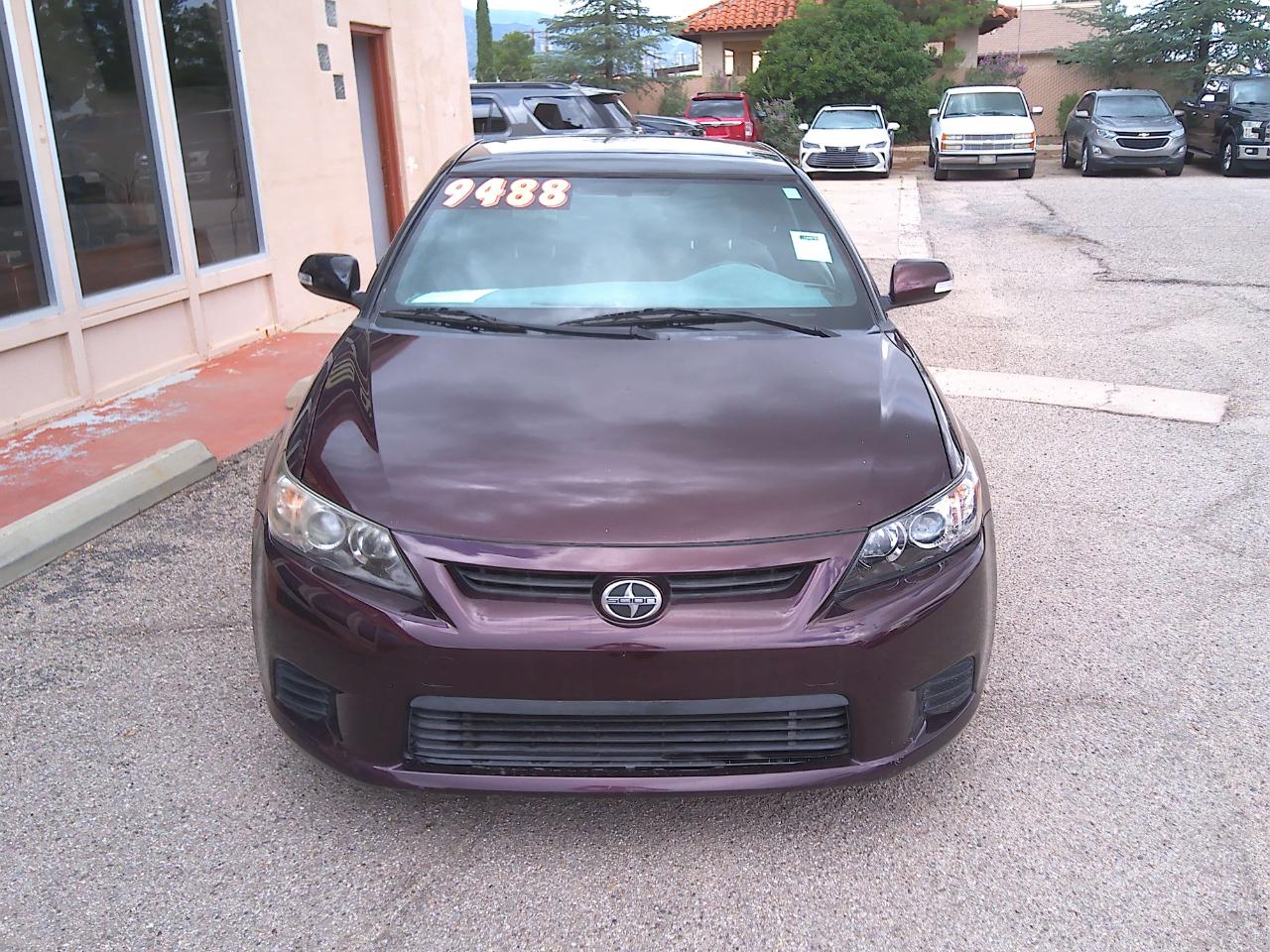 Scion tC Sports Coupe 6-Spd AT 2012