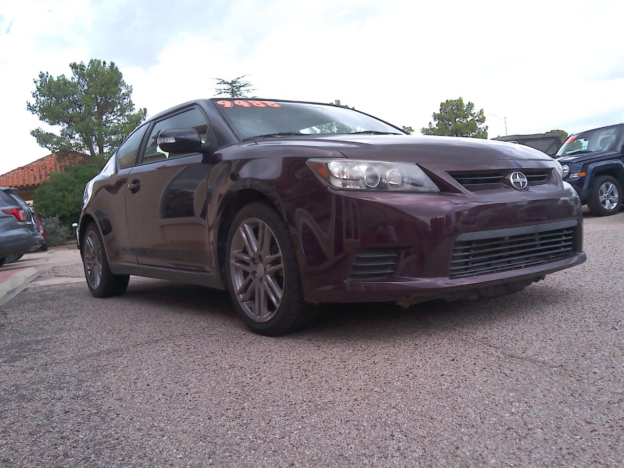 Scion tC Sports Coupe 6-Spd AT 2012