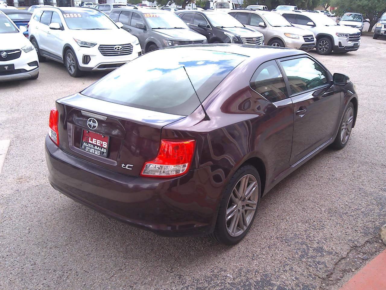 Scion tC Sports Coupe 6-Spd AT 2012