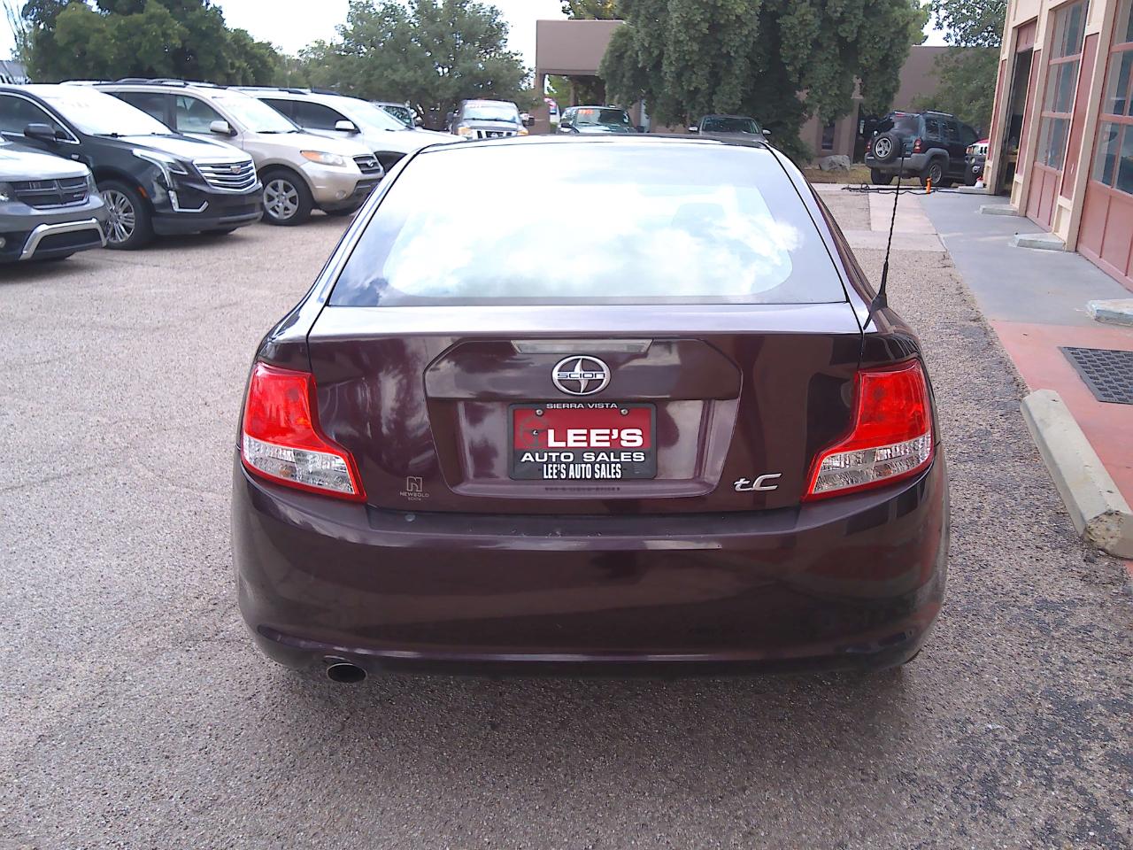 Scion tC Sports Coupe 6-Spd AT 2012