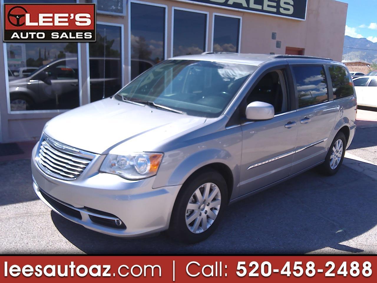 2016 Chrysler Town & Country Touring