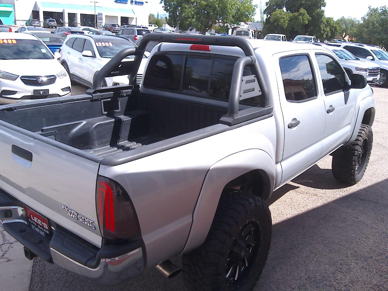 Toyota Tacoma PreRunner Double Cab V6 Auto 2WD 2006