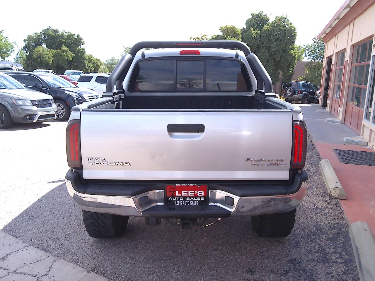 Toyota Tacoma PreRunner Double Cab V6 Auto 2WD 2006