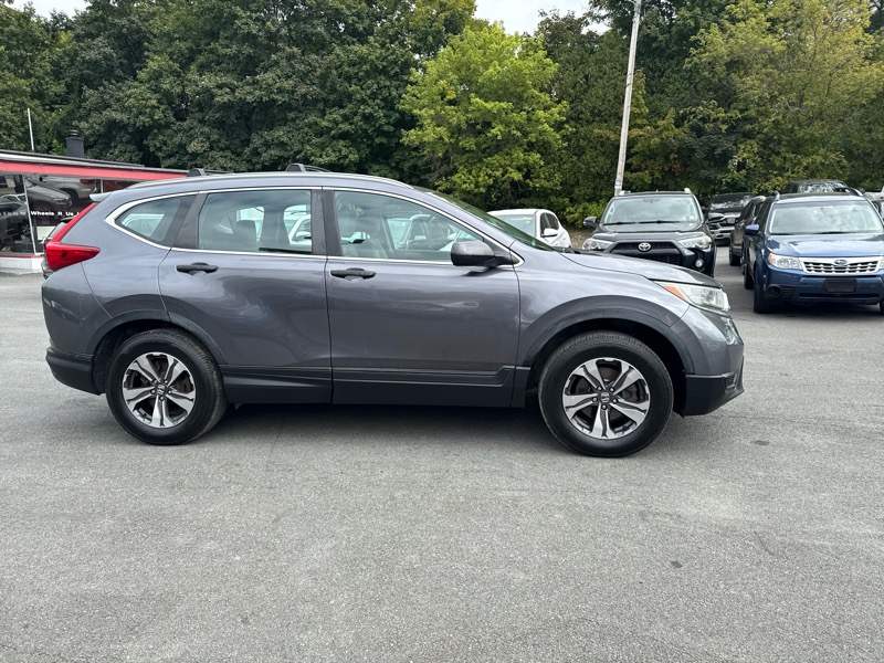 2017 Honda CR-V LX photo 2