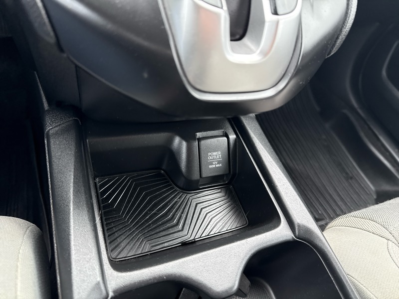 2017 Honda CR-V LX photo 12