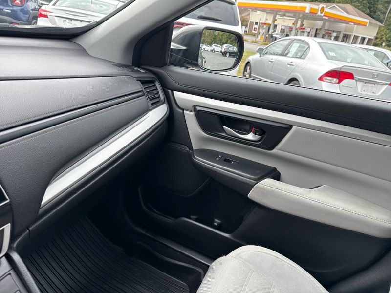 2017 Honda CR-V LX photo 14