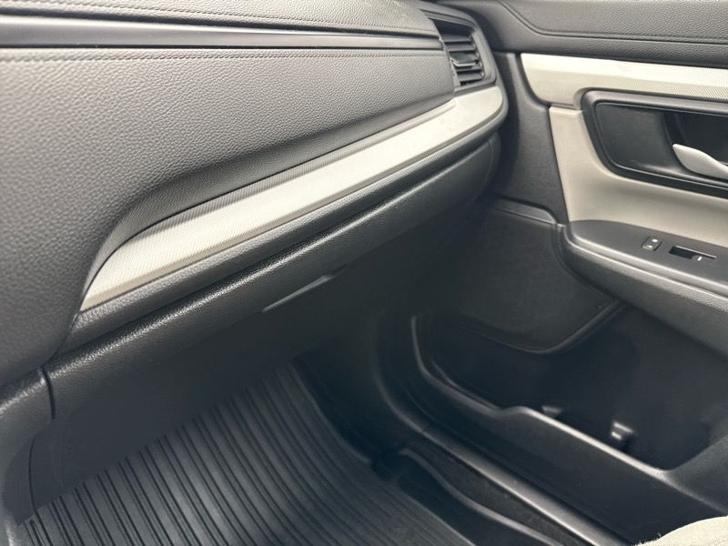 2017 Honda CR-V LX photo 15