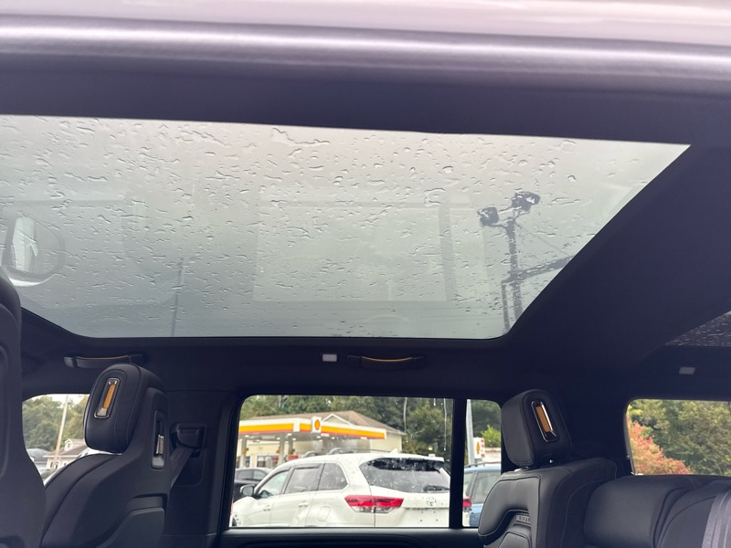 2025 Rivian R1S Adventure photo 13