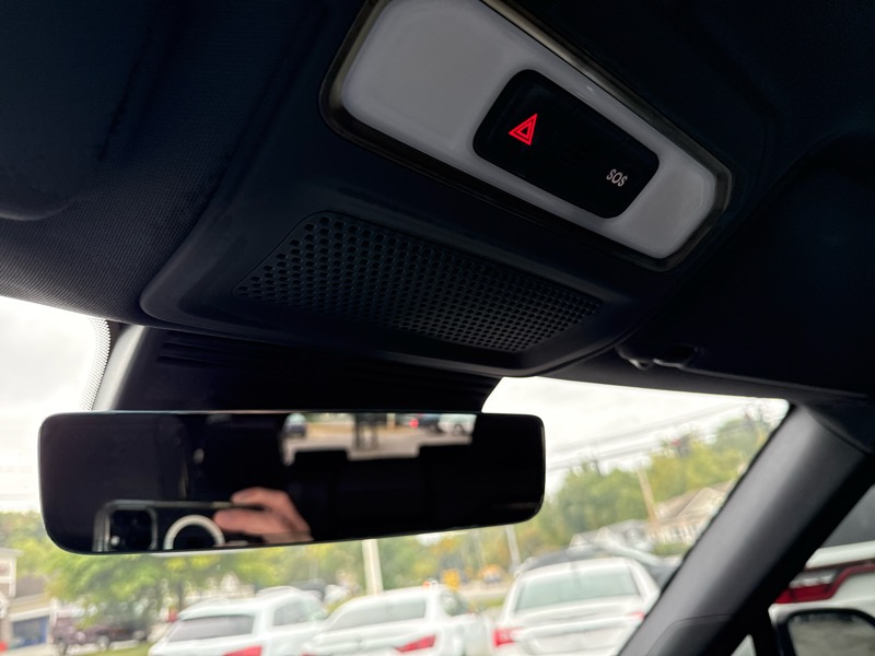 2025 Rivian R1S Adventure photo 23