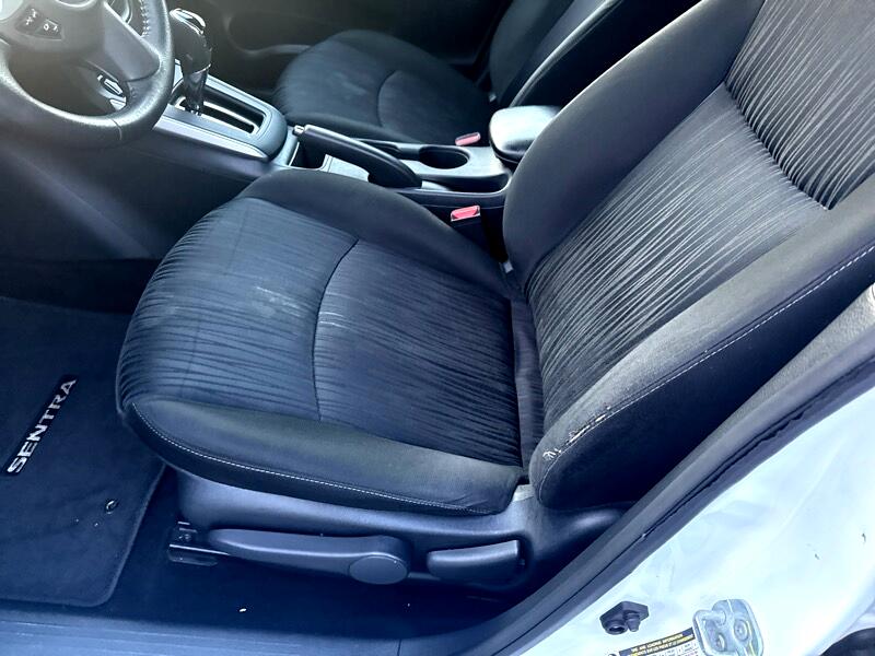 Nissan Sentra S CVT 2019