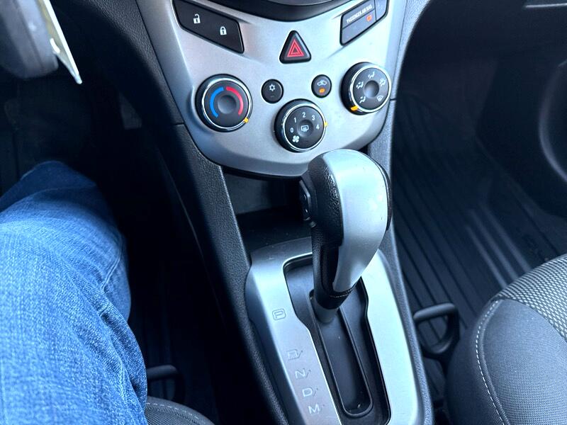 Chevrolet Sonic LT Auto Sedan 2018