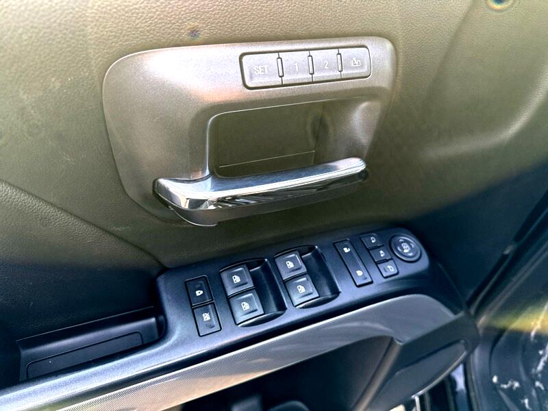 Chevrolet Silverado 1500 4WD Crew Cab 143.5" LTZ 2018