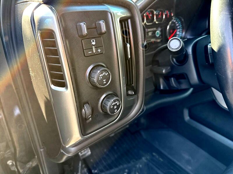 Chevrolet Silverado 1500 4WD Crew Cab 143.5" LTZ 2018