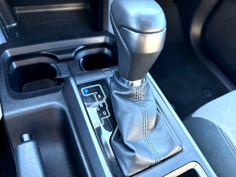 Toyota Tacoma TRD Off Road Double Cab 5' Bed V6 4x4 AT (Natl) 2023